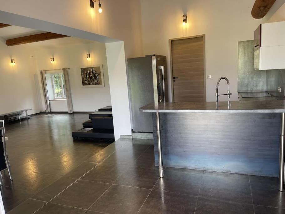 Villa Rians Rians  Extérieur photo