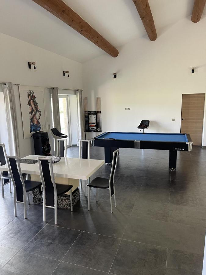 Villa Rians Rians  Extérieur photo